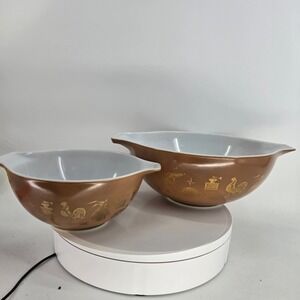 Vintage Pyrex Early American Cinderella Mixing Bowls 442 444 Brown Gold Set 2pc